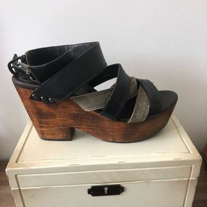 Rag & Bone Clog Sandals / Wedges